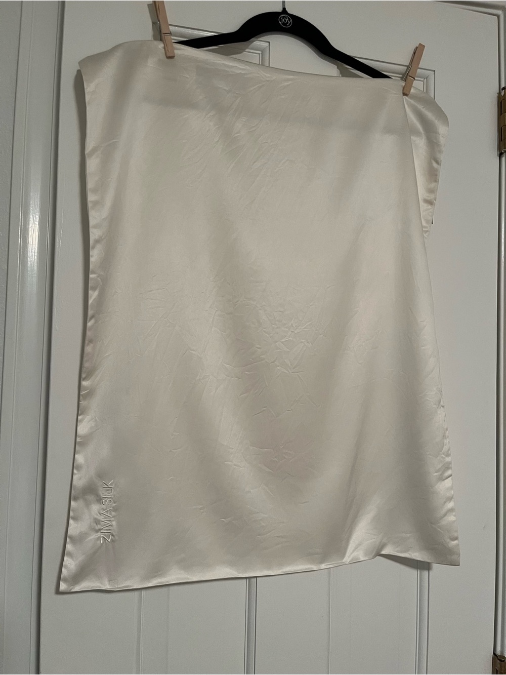 Zimasilk 100% Mulberry Silk ivory colored pillowcase